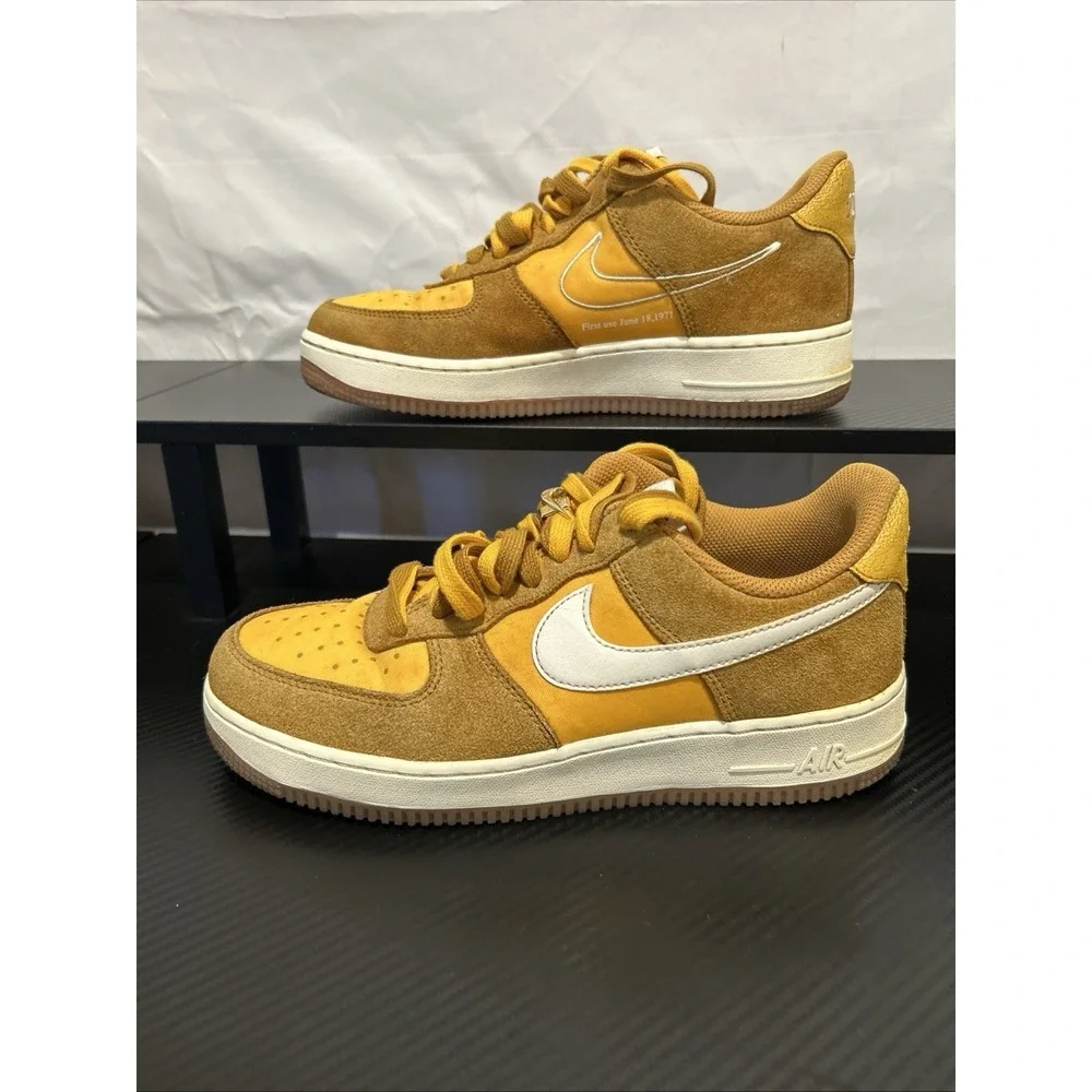 Nike women air